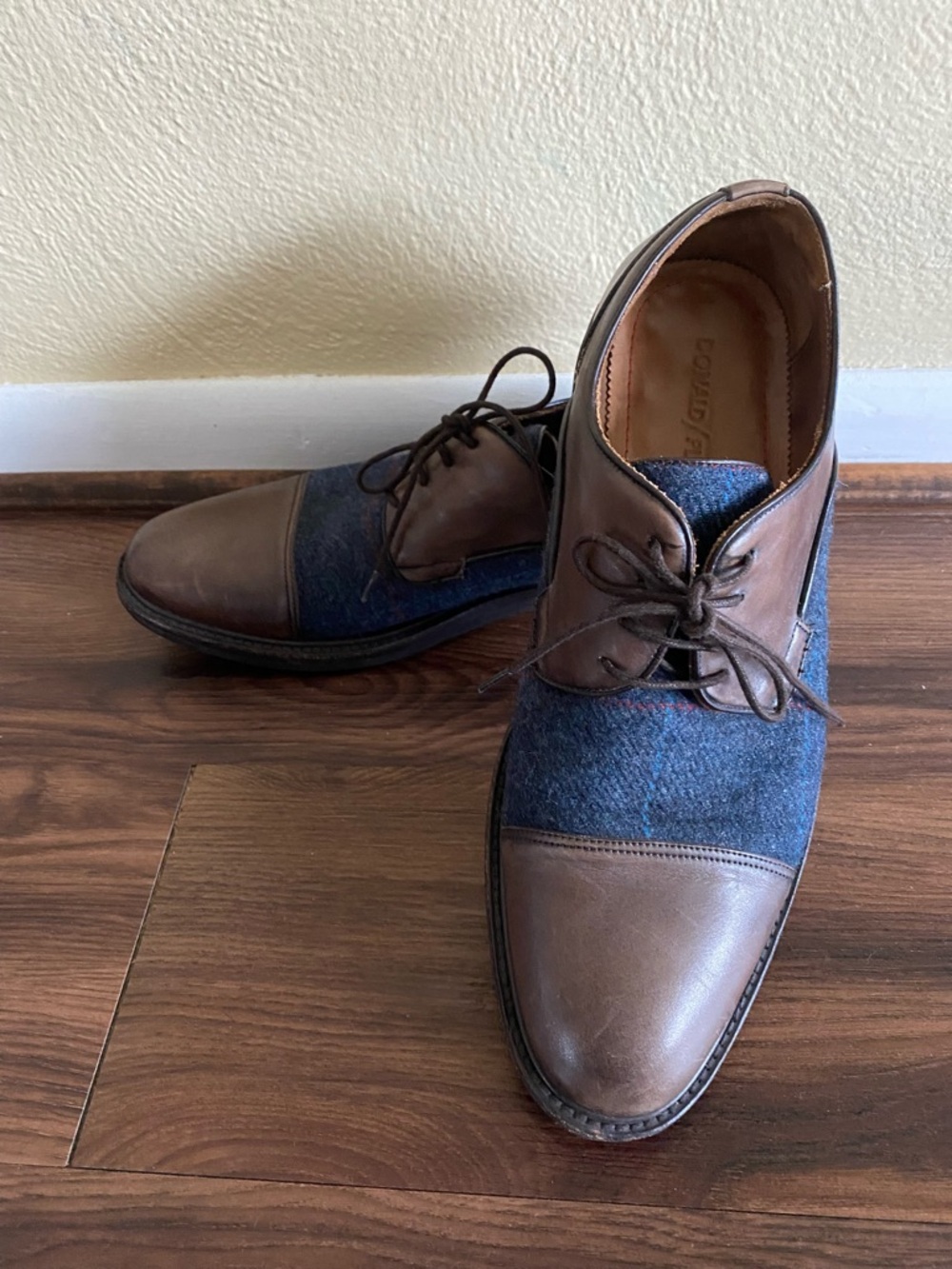 Donald/Pliner Men's Brown Leather & Navy Plaid Flannel Lace-Up Derby Shoes